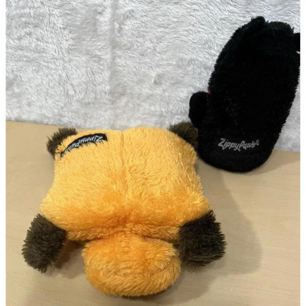N/A zippypaws plush
